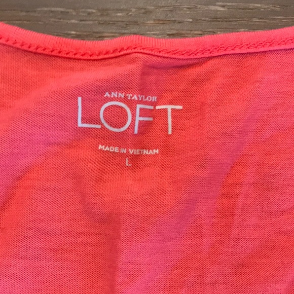 •Loft Sleeveless Top• - Picture 2 of 3